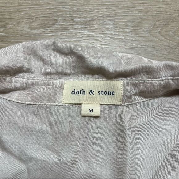 Cloth & Stone Anthropologie Button-Up Light Rayon Pink Grayish Down Shirt Size M - Picture 4 of 6